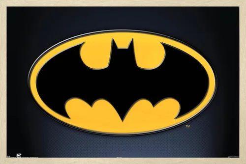 Miniatura 7 de Trends International DC Comics - Póster de pared de Batman con símbolos, 14.725 x 22.375 pulgadas, versión enmarcada de madera de granero