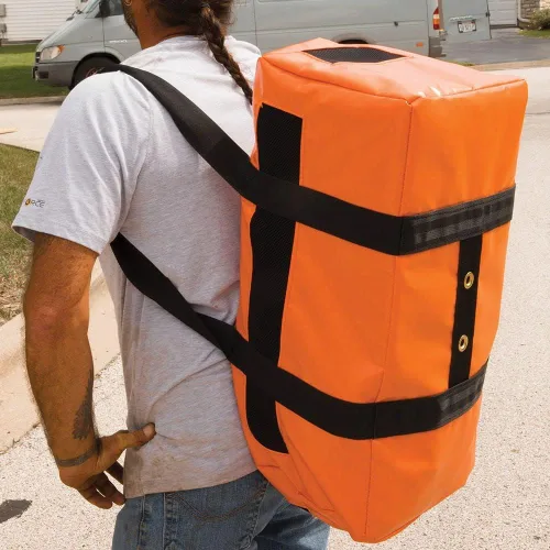Miniatura 9 de Klein Tools Bolsa de lona 5216V, resistente al agua, con paneles de malla y agujeros de drenaje, se puede llevar como una mochila
