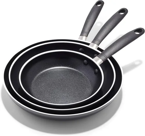 Miniatura 8 de OXO - Juego de sartenes antiadherentes de todos los días, mangos de silicona con agarre cómodo libres de BPA, aptos para lavavajillas y horno
