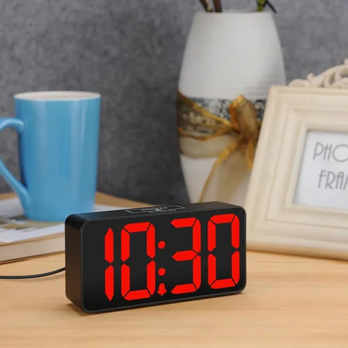 Miniatura 5 de DreamSky - Reloj despertador digital pequeño para dormitorio, pantalla de números grandes con atenuador de brillo, reloj de mesa eléctrico con Caja