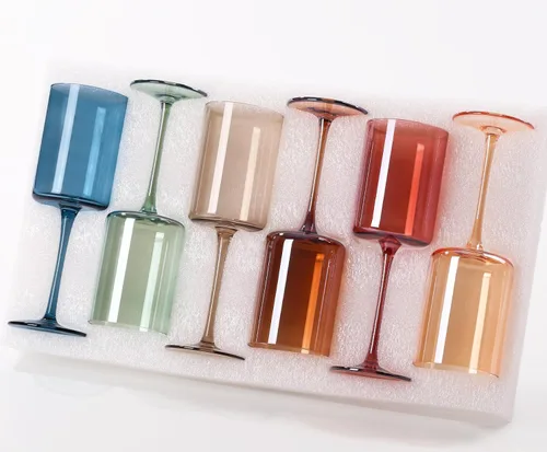Miniatura 9 de Juego de 6 copas de vino ámbar de 14 onzas sopladas a mano cuadradas de color con tallos altos y largos, juego moderno para todas las ocasiones