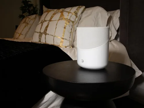 Miniatura 9 de Bluesound Pulse M - Altavoz inalámbrico de transmisión de música omnihíbrido con Bluetooth, color negro, compatible con Alexa y Siri