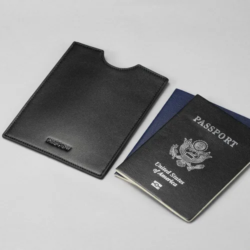 Miniatura 2 de HISCOW Funda minimalista para pasaporte - Piel de becerro italiana, Negro -, Minimalista