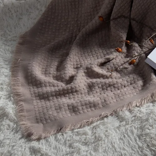 Miniatura 6 de lifein Manta de otoño para el sofá, manta de punto bohemio suave, acogedora manta de punto gofre pequeña y ligera para otoño, cama, silla, sofá