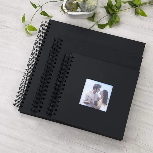 Miniatura 7 de Álbum de fotos para scrapbook DIY de 10 x 10 pulgadas con cubierta de diseño de ventana, 80 páginas, libro de recuerdos de papel artesanal para Negro