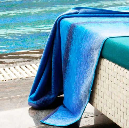 Miniatura 4 de COTTON CRAFT - Toalla de playa extra ancha con rayas ombre para dos, 147.3 x 172.7 cm - Algodón puro - Tela jacquard doble gruesa de felpa súper