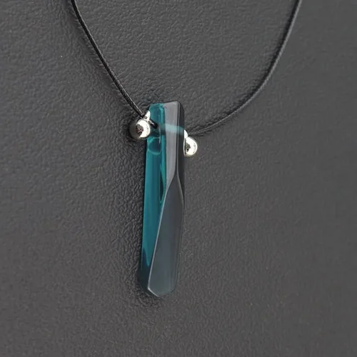 Miniatura 5 de KANGSHUN Anime Ninja Orochimaru - Accesorios de cosplay para mujeres y hombres, accesorios para colgar en la oreja, colección de juguetes, Metal,