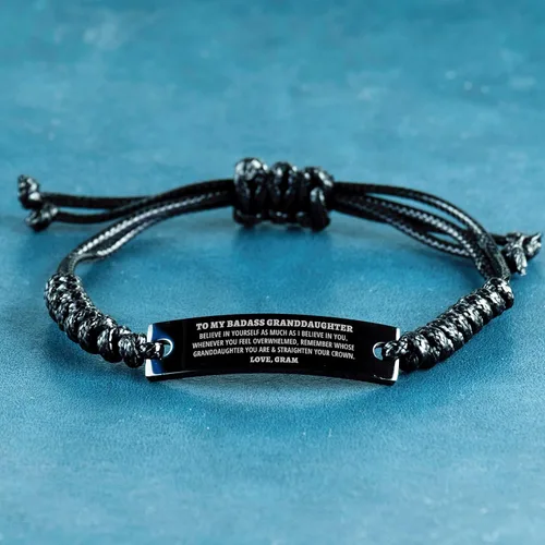 Miniatura 2 de Pulsera de cuerda negra con texto en inglés To My Badass Granddaughter Believe In Yourself, Navidad, graduación, cumpleaños, regalo de Gram, Zinc