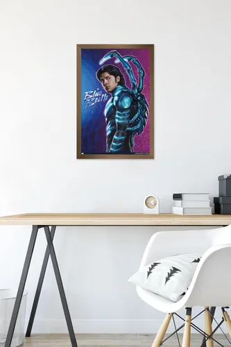 Miniatura 6 de Trends International DC Comics Movie Blue Beetle - Póster de pared de Jaime Reyes, 22.4 pulgadas de largo x 14.7 pulgadas, versión enmarcada