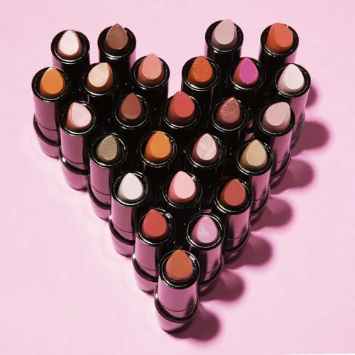 Miniatura 5 de Wet N Wild - Lápiz labial con acabado sedoso, color labial hidratante rico y acumulable, formulado con vitaminas A, E y macadamia para una Java