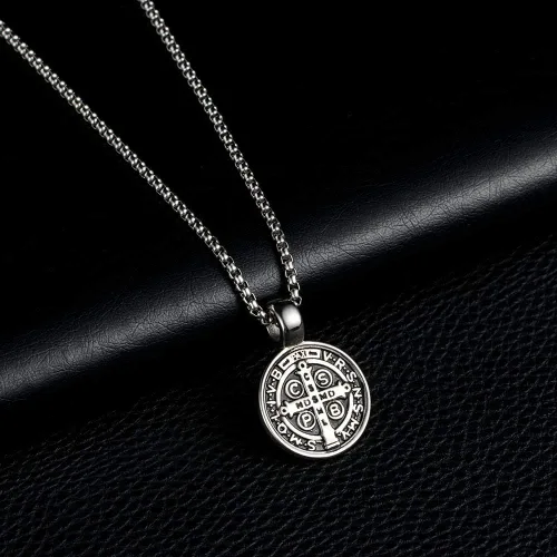 Miniatura 6 de Collar con colgante de medalla de exorcismo de San Benito para hombre acero inoxidable cruz católica romana protección de demonio joyería religiosa
