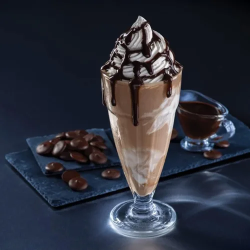 Miniatura 2 de Ghirardelli - Salsa de chocolate etiqueta negra, 87.3 onzas, una botella