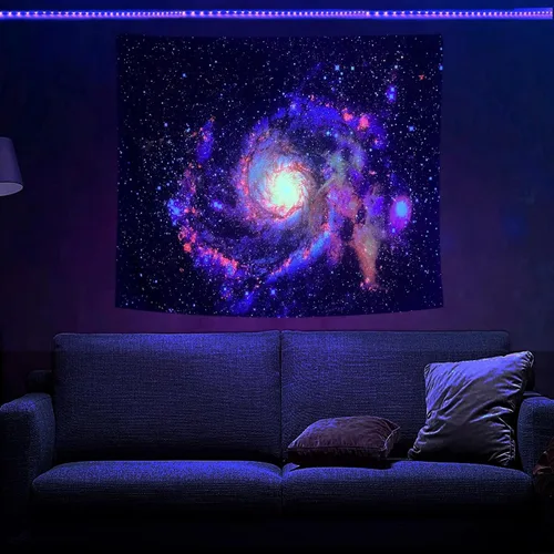 PSYHILAR Tapiz de luz negra que brilla en la oscuridad UV del universo espacial Galaxy con luz negra para adultos (91 x 71 pulgadas)