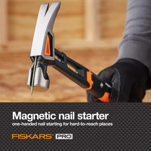 Miniatura 5 de Fiskars Pro IsoCore - Martillo de uso general de 20 oz (15.5") - con garra de extracción, agarre absorbente de impactos y iniciador magnético