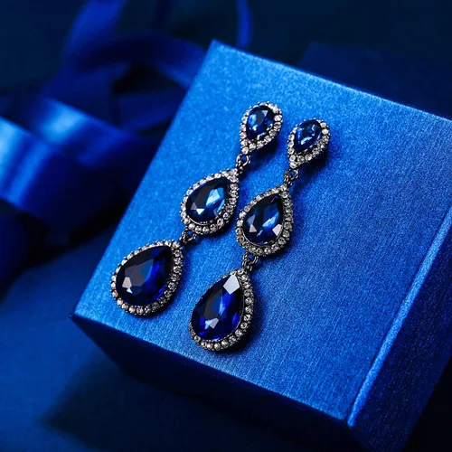 Miniatura 39 de EleQueen Pendientes de cristal austriaco en tono dorado para mujer, forma de pera de 2.5 pulgadas, color esmeralda