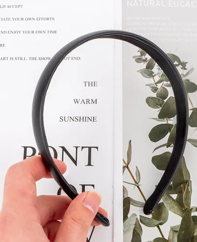 Miniatura 6 de Wecoe Diademas negras para mujeres de 0.78 pulgadas, estrecha diadema de piel sintética para mujeres y niñas, diadema fina antideslizante a la moda
