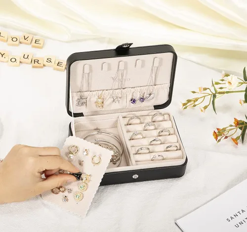 Miniatura 5 de Voova Pequeña caja organizadora de joyas, estuche de viaje para mujeres, adolescentes, niñas, mini cajas de almacenamiento de joyas portátiles