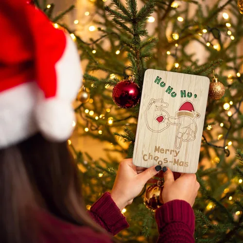 Miniatura 4 de 67 divertidas tarjetas de madera de Navidad, Ho Merry Chaos‑Mas, interior rojo en blanco para mensaje personalizado, regalo para familiares