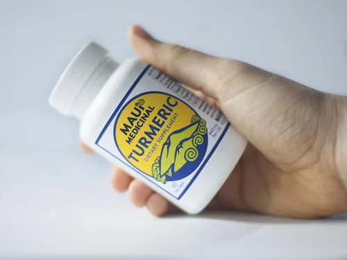 Miniatura 2 de Cúrcuma y pimienta negra 90 cápsulas vegetarianas - 440mg por cápsula