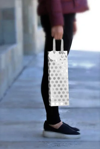 Miniatura 7 de UNIQOOO 12 bolsas de regalo de vino con lunares metálicos dorados y plateados de alta calidad, con etiqueta de masaje de regalo, papel 100%
