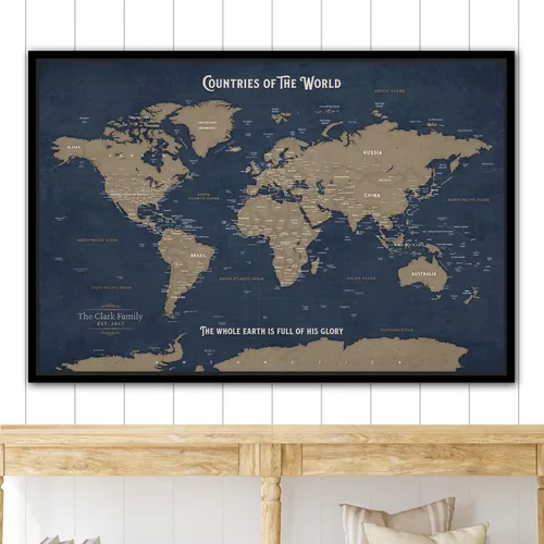 Miniatura 22 de Pretty Perfect Studio Letrero personalizado con texto en inglés "This Is Us", arte de pared personalizado con nombres de familia sobre lienzo de 6 x