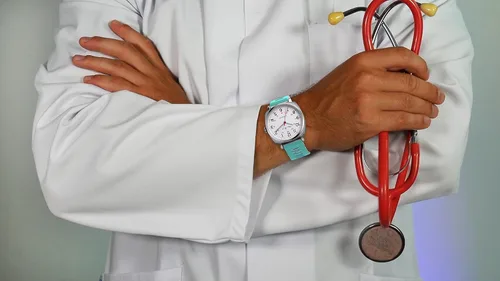 Miniatura 5 de Diaofendi Reloj de enfermera impermeable para profesionales médicos, mujeres y hombres, 24 horas con segunda mano, esfera militar fácil de leer