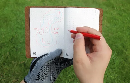 Miniatura 4 de Handy Picks Libro de registro de golf de cuero, hecho a mano y recargable, libro de golf y yardage incluido