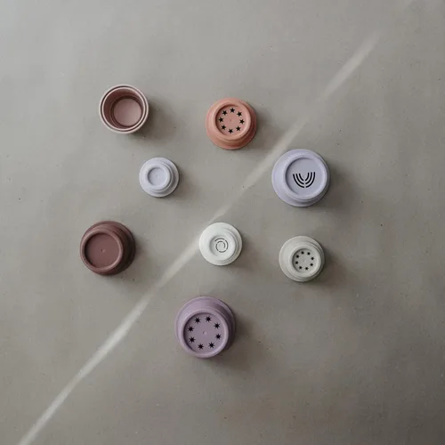 Miniatura 3 de mushie Vasos apilables de juguete 8 piezas Hecho en Dinamarca (Petal)