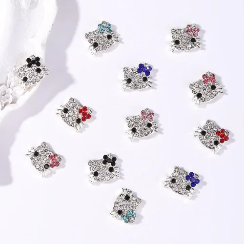 Miniatura 9 de 36 dijes Kawaii para arte de uñas, diseño de gatito brillante 3D, bonitos cristales de diamantes de imitación de metal, decoración de uñas