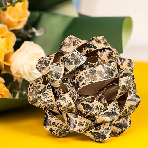 Miniatura 9 de RUSPEPA Surtido de lazos de regalo de papel kraft, diseño de flores, plantas y puntos para el día de la madre, vacaciones, cumpleaños, boda, baby