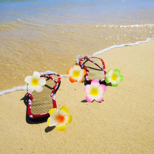 Miniatura 5 de 100 pétalos artificiales de plumeria rubra hawaiana de espuma de Frangipani de 2.4 pulgadas de diámetro, para decoración de bodas, fiestas