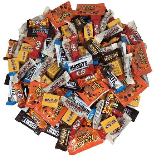 Miniatura 2 de Mezcla de barra de caramelo de chocolate a granel: 5 libras de barras de chocolate con leche envueltas individualmente, incluye Kit Kat, tazas