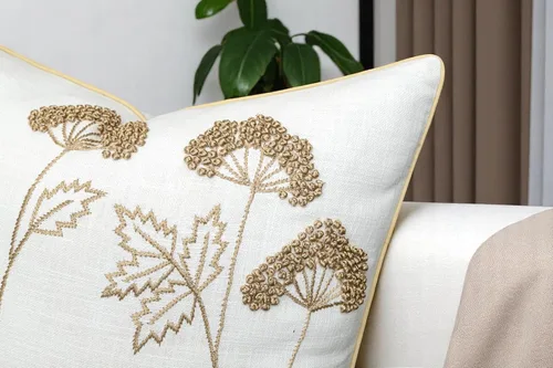 Miniatura 2 de Rudransha Funda de almohada bordada a mano con flores silvestres, 18 x 18 pulgadas, algodón marfil, floreciente