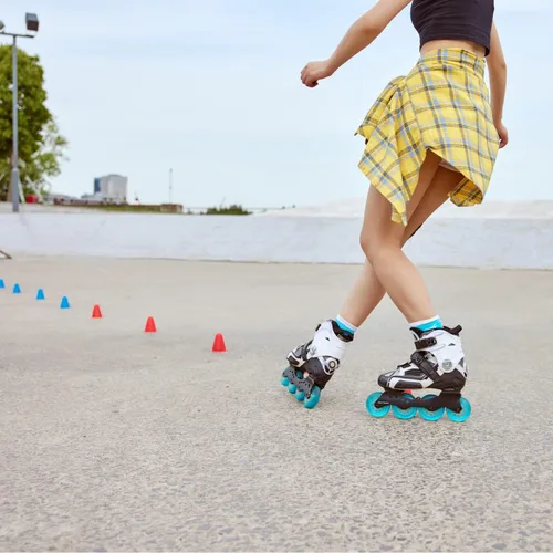 Miniatura 3 de Paquete de 30 conos deportivos, marcadores de campo de agilidad de plástico suave para fútbol, baloncesto, fútbol, patinaje en interiores