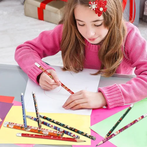 Miniatura 7 de Yexiya 72 piezas de set de papelería de Navidad para niños, mini cuadernos de Navidad y lápices a granel, pequeños blocs de notas de bolsillo