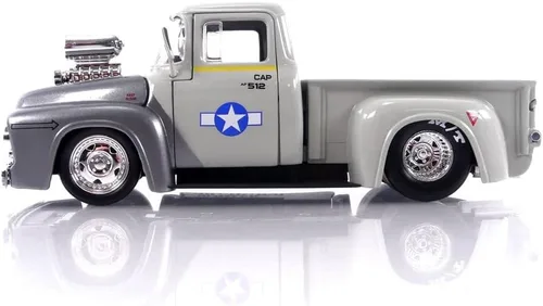 Miniatura 2 de Jada Street Fighter 1:24 1956 Ford F-100 - Coche fundido a presión y figura de Guile de 2.75 pulgadas, juguetes para niños y adultos