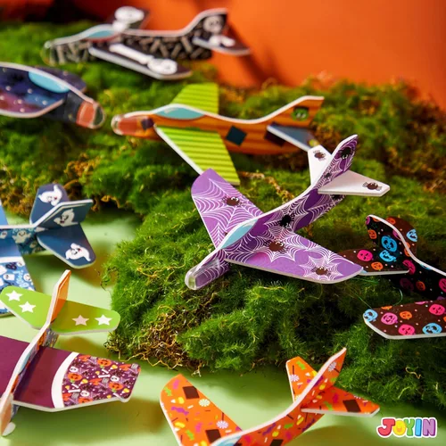 Miniatura 6 de JOYIN 48 aviones planeadores de espuma de Halloween para niños, planeadores de aviones de papel volador, juguetes a granel para regalos de fiesta