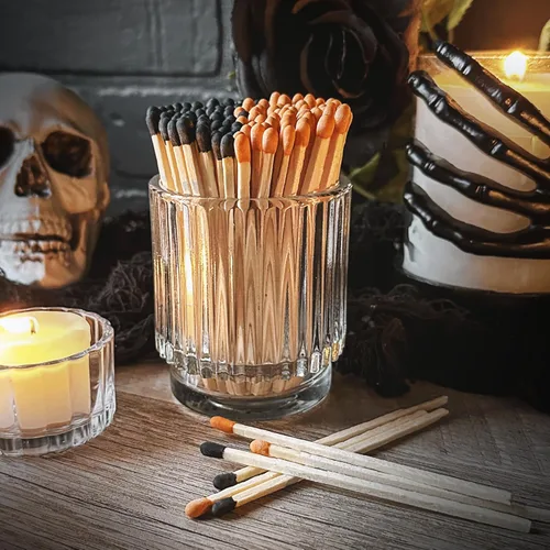 Miniatura 3 de Fósforos naranja y negro de 4 pulgadas y fantasma de Halloween + calcomanías de Striker incluidas. 100 coincidencias decorativas de seguridad con un