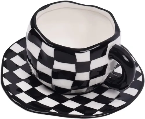 Koythin - Taza de café de cerámica, taza de diseño a cuadros negros y blancos con platillo para oficina y hogar, apta para lavavajillas y