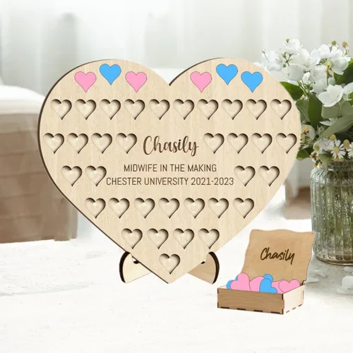 Miniatura 9 de Contador de nacimiento personalizado para estudiantes partera con 50 espacios para bebés, tablero de madera en forma de corazón
