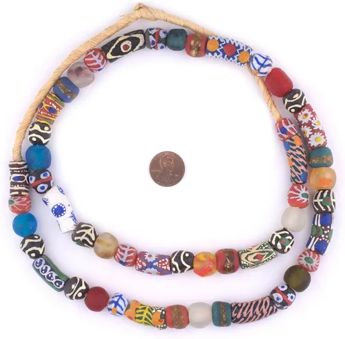 Miniatura 2 de The Bead Chest Cuentas Krobo africanas pintadas, hebra completa de cuentas de vidrio tribales ghanesas para hacer collares o joyas (mezcla de casa)