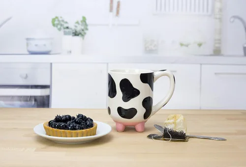 Miniatura 4 de Boston Warehouse - Taza Udderly Cow con pies de silicona antideslizantes, cerámica pintada a mano, 20 fl.oz.