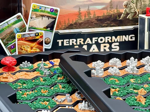 Miniatura 4 de Terraforming Mars: Caja pequeña de Stronghold Games, juego de mesa