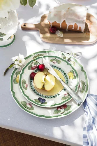 Miniatura 2 de Villeroy & Boch French Garden Fleurence - Plato para ensalada, 8.3 in, color blanco y multicolor