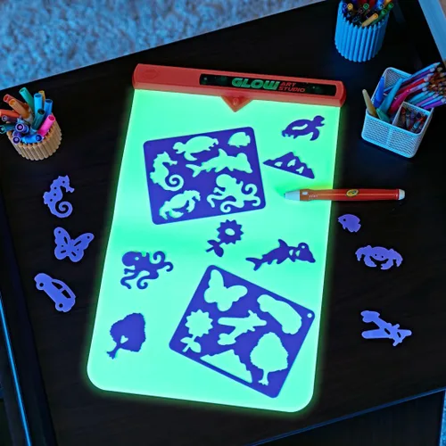 Miniatura 7 de Crayola Glow Art Studio, juguetes que brillan en la oscuridad, regalos para niños y niñas a partir de 6 años