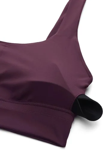 Miniatura 30 de CRZ YOGA Butterluxe - Brasier deportivo con espalda en U para mujer, cuello redondo, acolchado, de bajo impacto, para yoga, entrenamiento