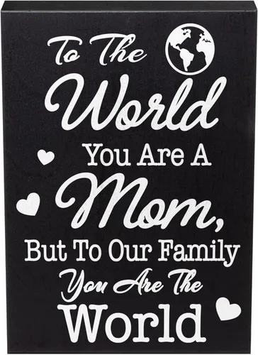 JennyGems Regalos para mamá y letrero sentimental para el Día de la Madre | "To Our Family You Are The World" Mom Cite Saying | Regalos para mamá,