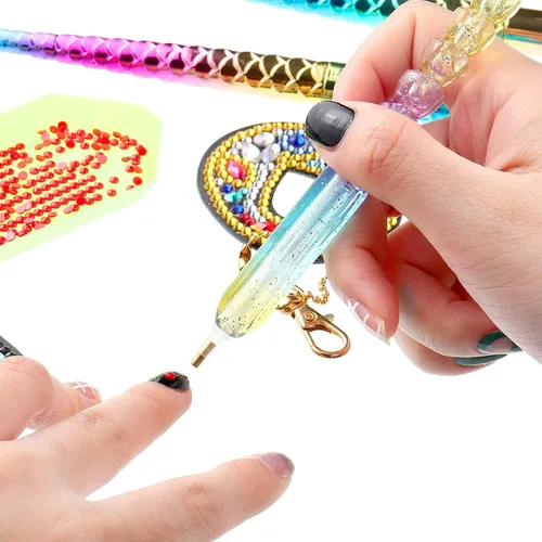Miniatura 4 de Ovelur 7 piezas de accesorios de pintura de diamantes bolígrafos con 5 piezas de almacenamiento de cera de pintura de diamante, bolígrafos de arte