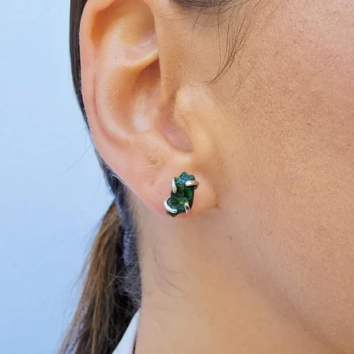 Miniatura 29 de Natural raw gemstone stud earrings with white gold over 925 sterling silver, 6 to 7mm rough genuine quality birthstone gift for her, Uniquelan