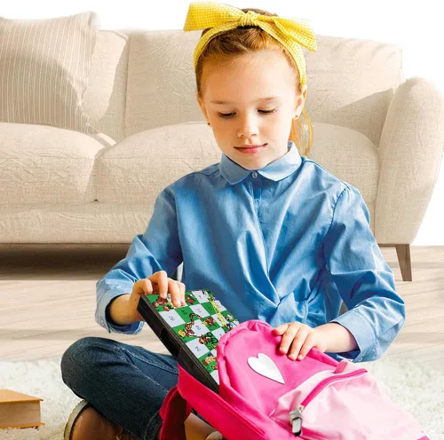 Miniatura 9 de KIDAMI Mini juego de mesa magnético de serpientes y escaleras, diseño portátil plegable y ligero, juego de viaje regalo para niños pequeños